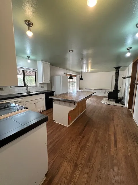 50 Gideon Lane - House — Photo 2