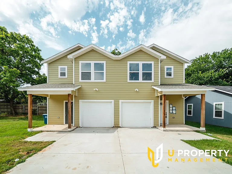 1014 W Ford St — Photo 1