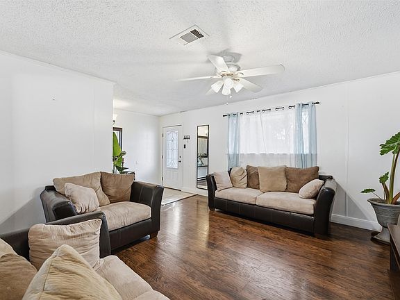 3rd image of 2724 Old Robinson Rd