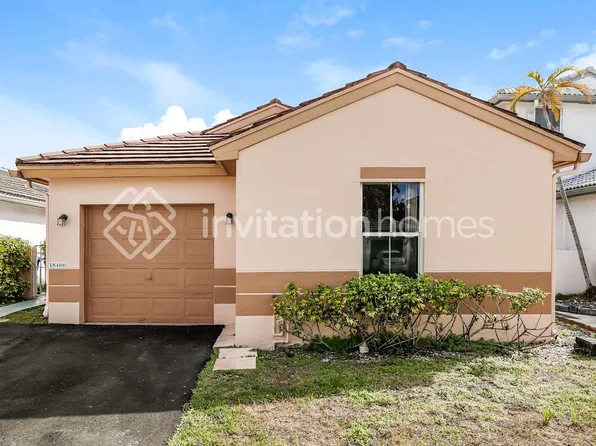18466 NW 22nd St, Hollywood, FL 33029