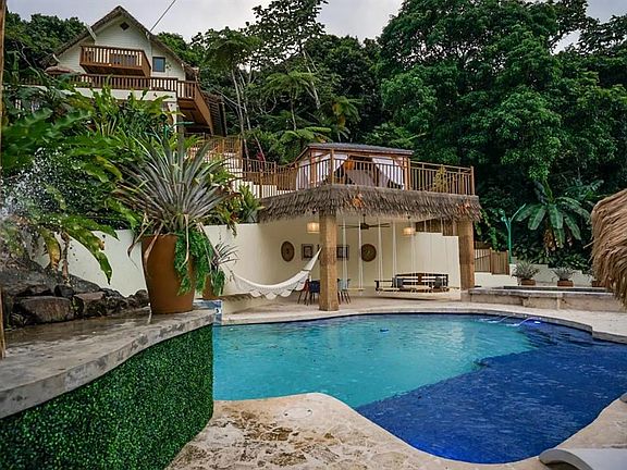 2nd image of CALLE 9 Mameyes II COLINAS DEL YUNQUE #19 I