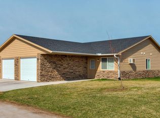 1322 Boston Ln SW, Altoona, IA 50009