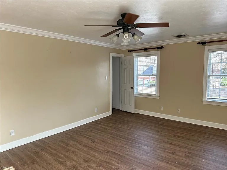 1704 Eagle Hill Dr — Photo 29