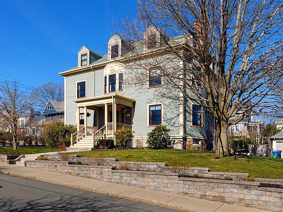 2nd image of 25 Barrington Rd