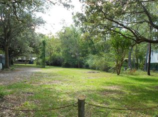 1325 Lieben Rd, Mount Pleasant, SC 29466