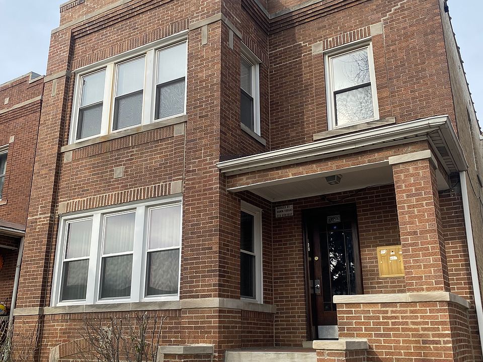1st image of 4856 W Newport Ave #2