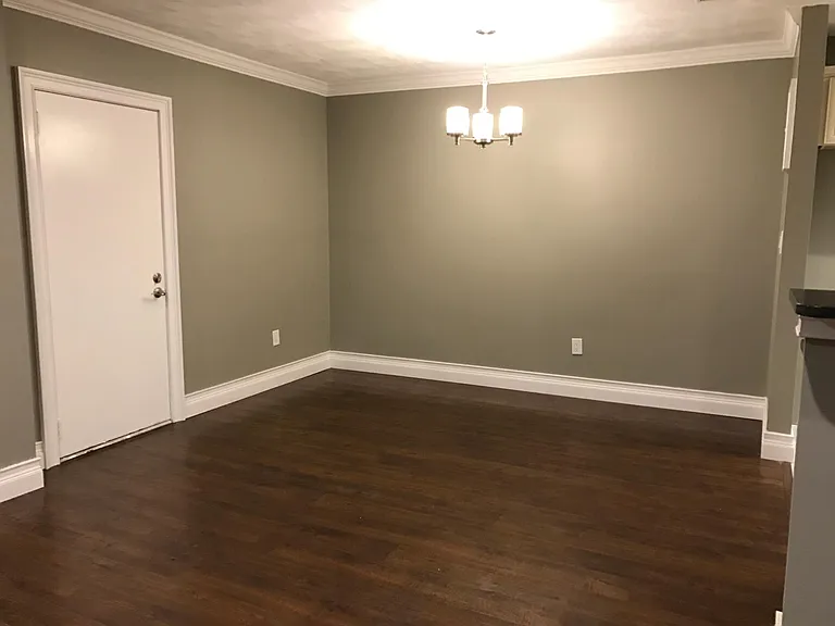 685 Oak St #12 — Photo 8