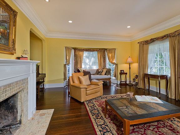 Spacious Living Area