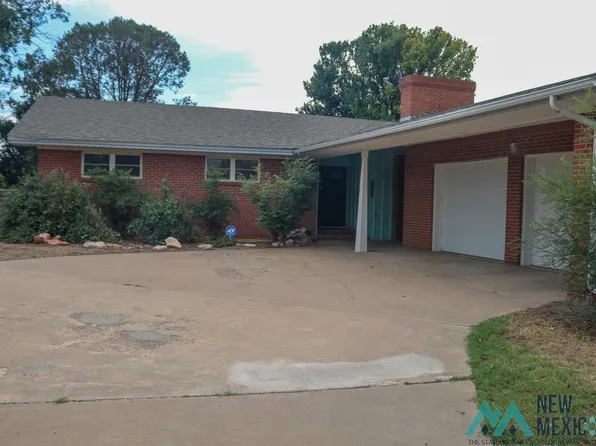 1325 W 17th Ln, Portales, NM 88130