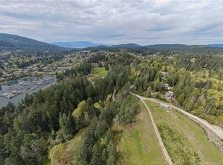 2 Churchill Rd, Saltspring Island, BC V8K2R3