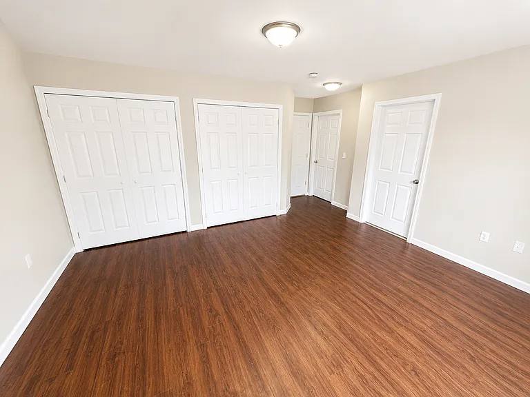 857 S 14th St #3 — Photo 6