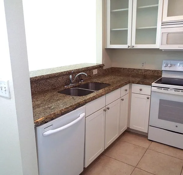 513 Bahia Beach Blvd — Photo 3