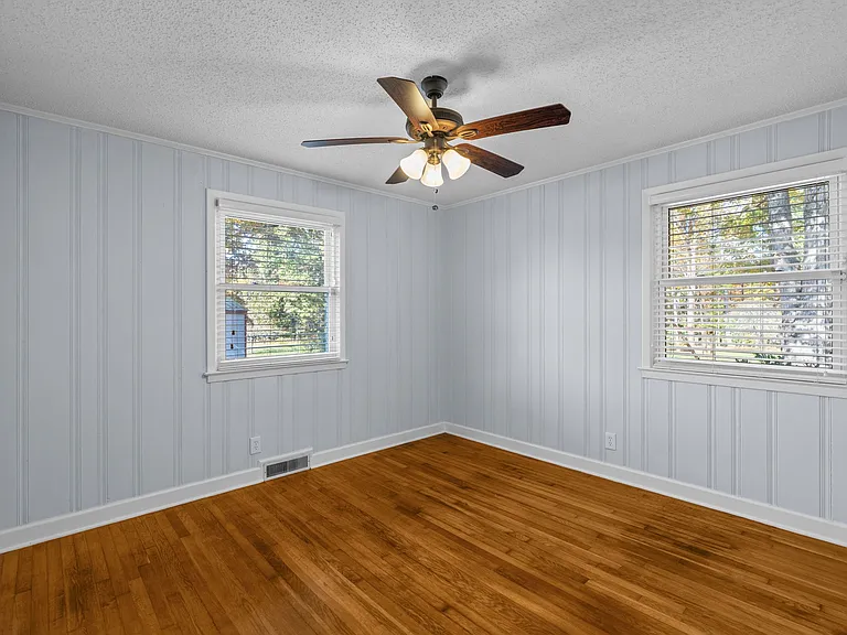1172 State Highway 150 W — Photo 16