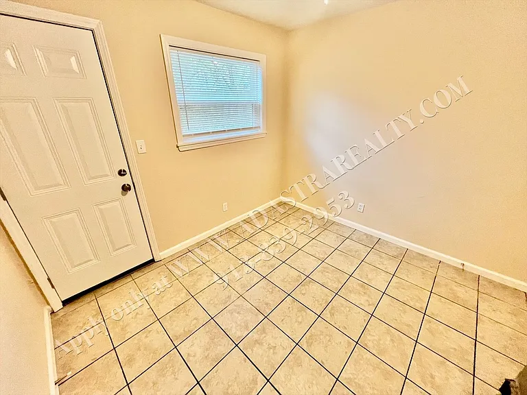 6003 E 151st Ter, Grandview, MO 64030 — Photo 13