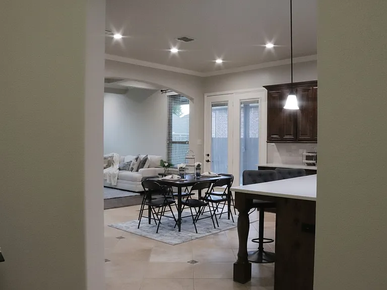 5709 Ridgepass Ln — Photo 11