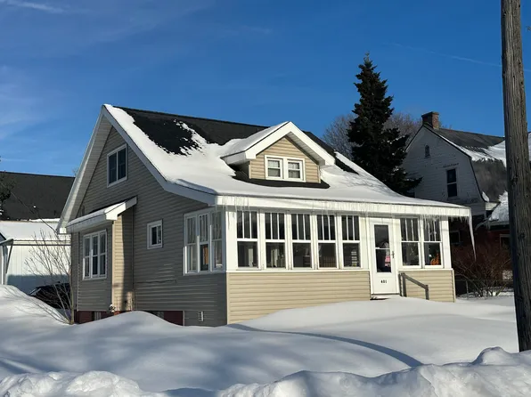 401 Dawson St, Sault Sainte Marie, MI 49783