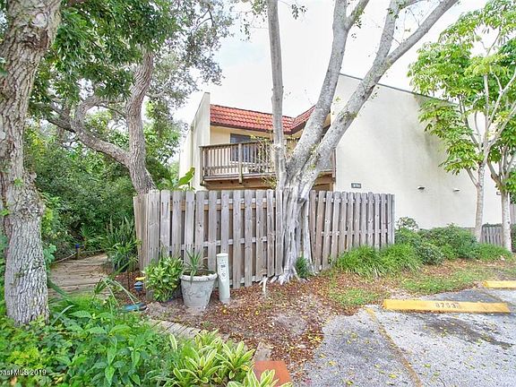 2nd image of 8751 Oleander Ct #1