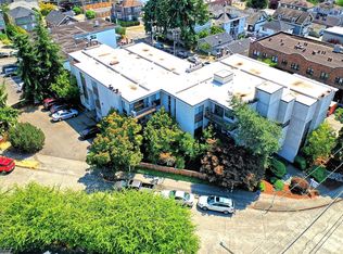 550 Aloha St APT 201, Seattle, WA 98109