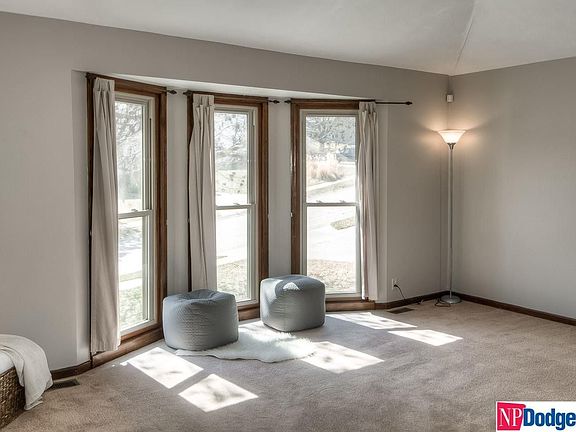 5th image of 1104 Cimarron St