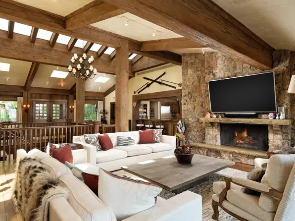 565 N Starwood Dr, Aspen, CO 81611