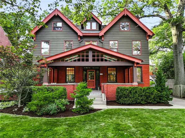 4747 Bayard St, Pittsburgh, PA 15213