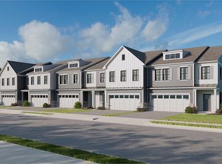 9 Rose Hill Way, Aston, PA 19017