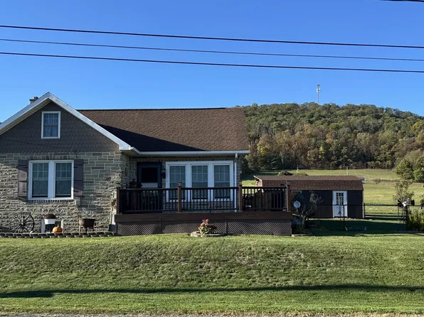 120 W Main St, Loganton, PA 17747