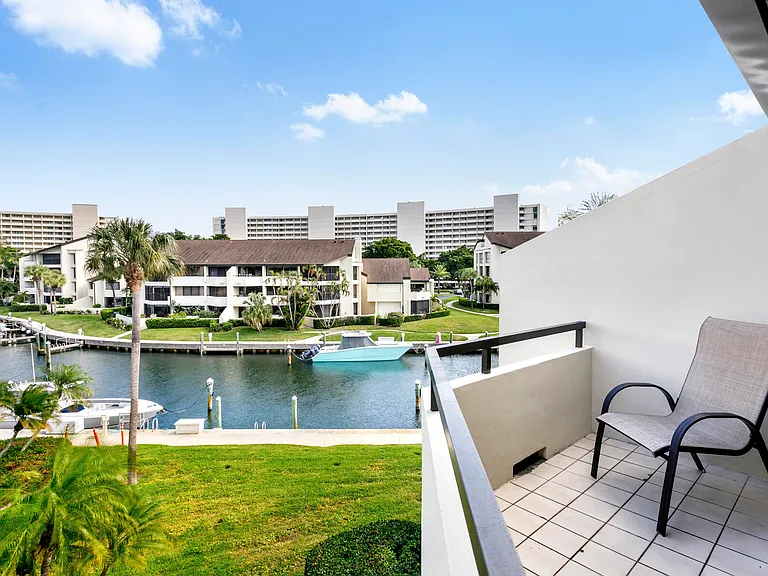 1100 Marine Way W #A3L — Photo 12