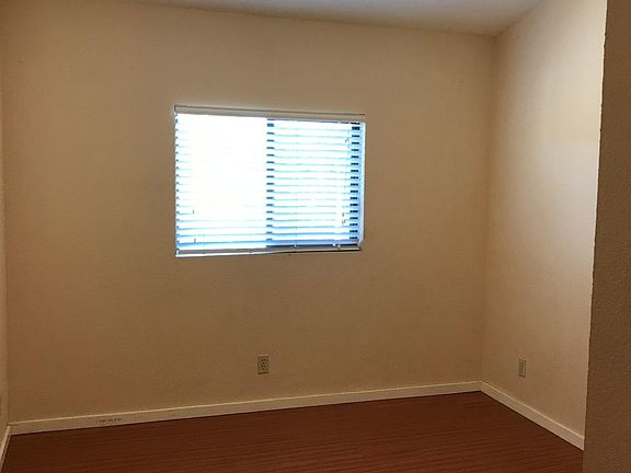 3rd image of 3250 Glendale Ave Unit B