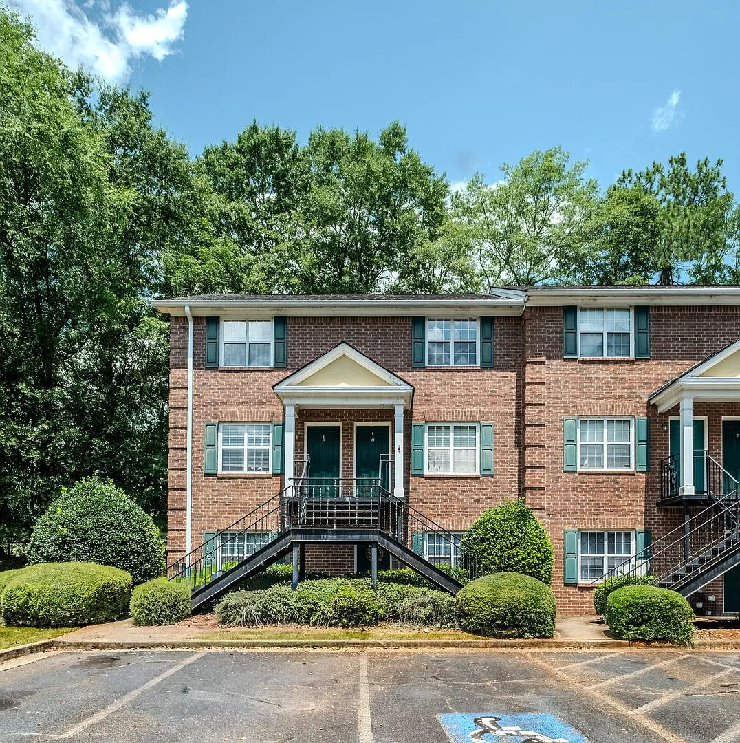 Half Off First Month's Rent | Fully Furnished 2 Bedroom, 2.5 Bath Townhome Near Uga | Move-In Ready! — Photo 1