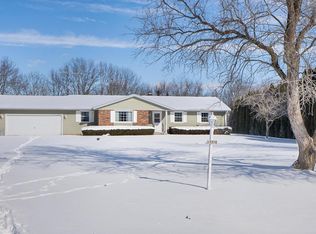 N7526 Cardinal Dr, Elkhorn, WI 53121
