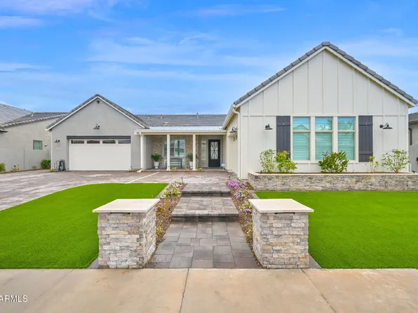 1547 E CRESCENT Way, Gilbert, AZ 85298