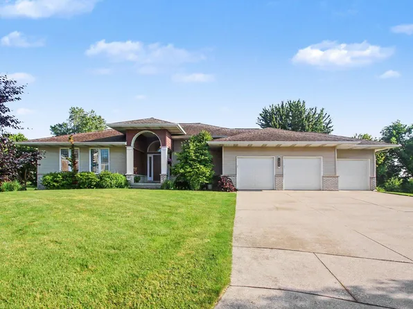 1425 Crystalline Dr SE, Caledonia, MI 49316