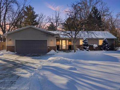 5470 Jamestown Rd, Shelby Township, MI, 48317