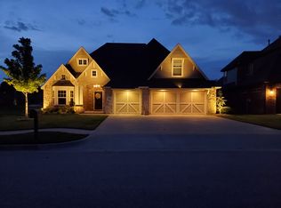 2908 W Edgewater St, Broken Arrow, OK 74012