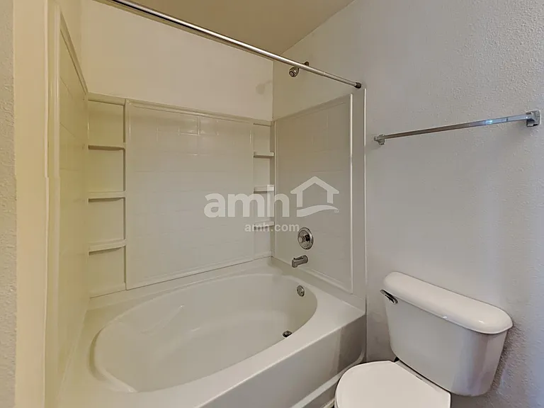 8459 Wanda Lake Dr — Photo 13