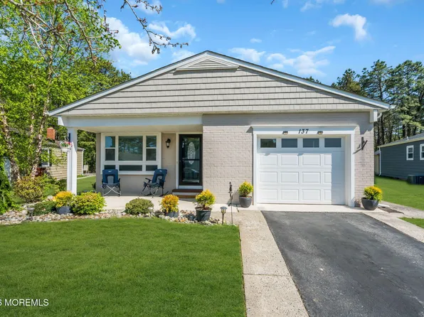 137 San Carlos Street, Toms River, NJ 08757