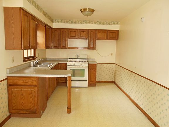 5th image of 16165 S Codo Dr