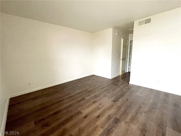 3135 S Mojave Rd #221 — Photo 10