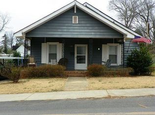 103 Hickory St, Abbeville, SC 29620
