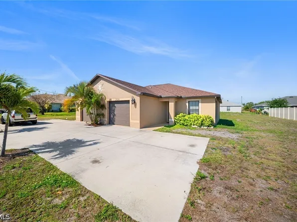 2820 SW 7th Pl, Cape Coral, FL 33914