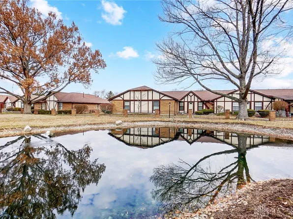 8639 Sea Pines Ln, Dayton, OH 45458