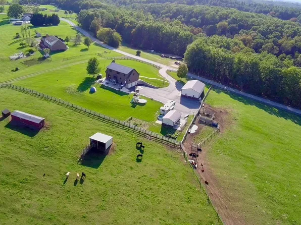 14637 Bain Rd, Hancock, MD 21750