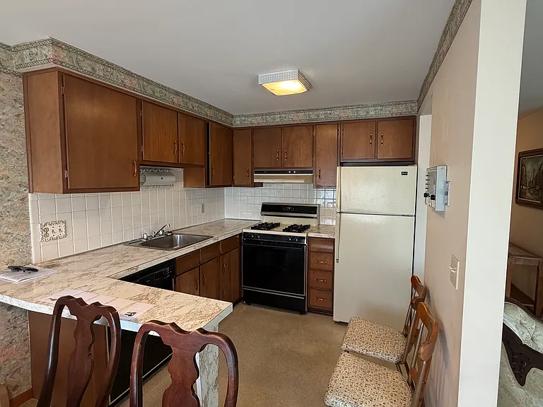 3433 Harlem Rd #1-4 — Photo 11