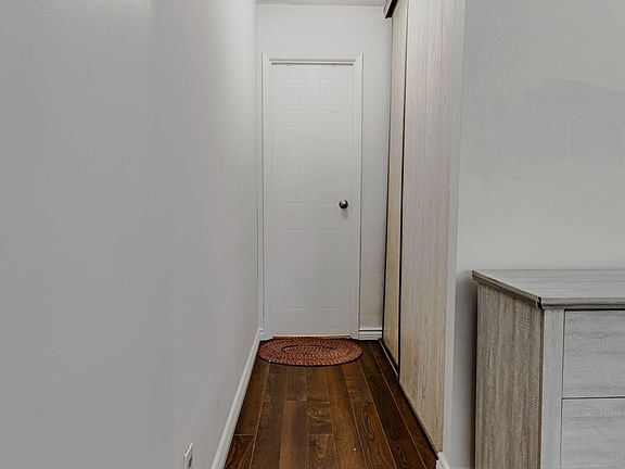 5th image of 1275 Cornerbrook Pl #102