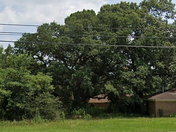 5th image of 8601 Cottage Hill Rd