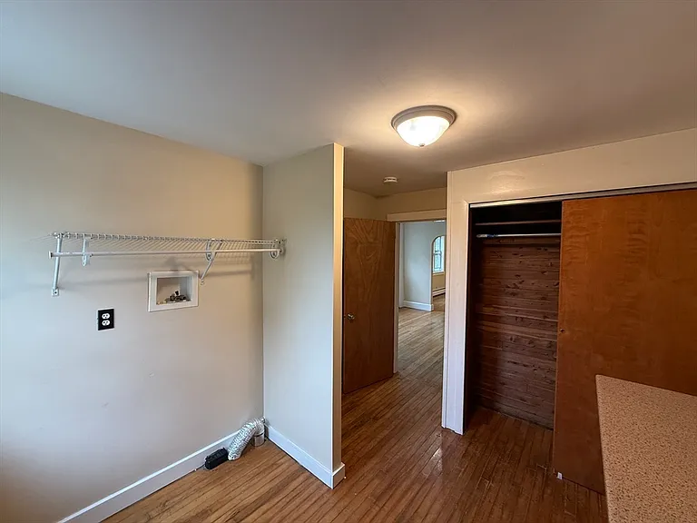 84 Emerald Rd #1 — Photo 6
