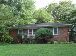1207 Lakemont Dr, Dalton, GA 30720