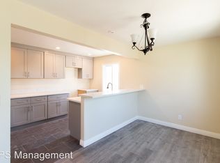 1831 Lime Ave APT 4, Long Beach, CA 90806