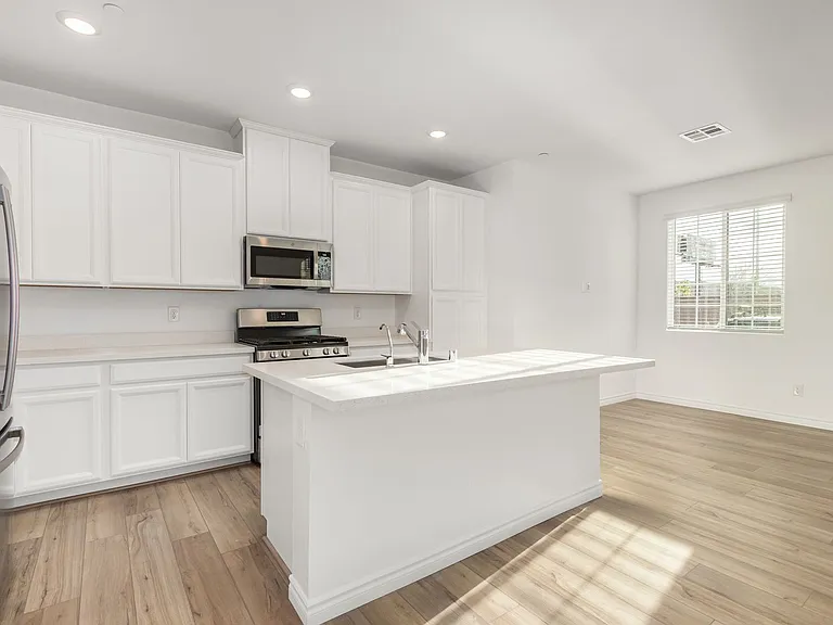25 Barbara Ln #31 — Photo 14